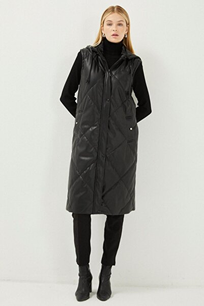 Zühre Kapüşonlu Cep Detaylı Siyah Deri Yelek Y-0075