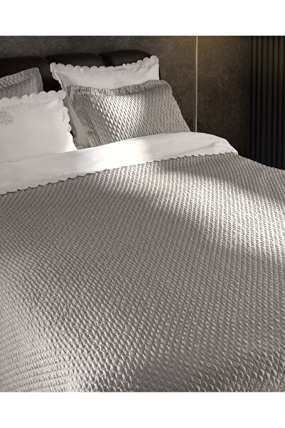 Madame Coco Ludesse 7 Piece Dowry Set - Silver