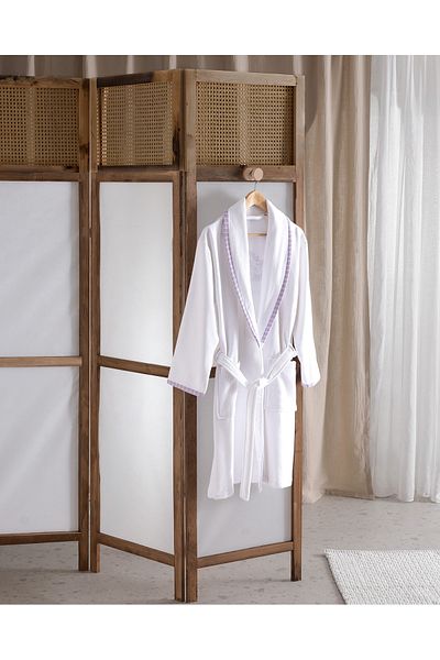 Madame Coco Halat de baie Lavinde 100% bumbac imprimat pentru femei - Alb/Lavandă - L/XL - Colecție Timeless