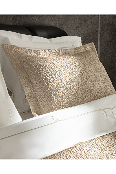 Madame Coco Milanes 7 Piece Gold Dowry Set