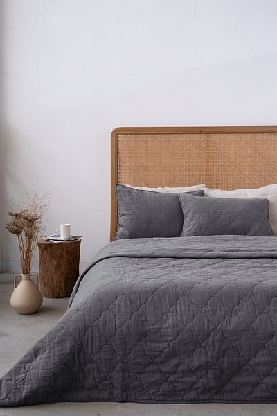 Barine Serenity Linen Quilted Bedspread Set Anthracite 240X260