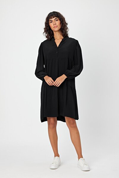 ALEXANDERGARDI Prevailing Collar Buttoned Layered Flounce Comfort Dress - B24-00234
