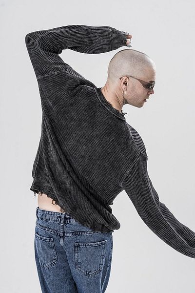 go gang own Детален плетен пуловер Poison Ripped and Wash