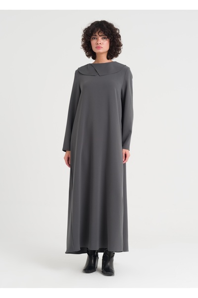 Armağan Yaka Detaylı Elbise