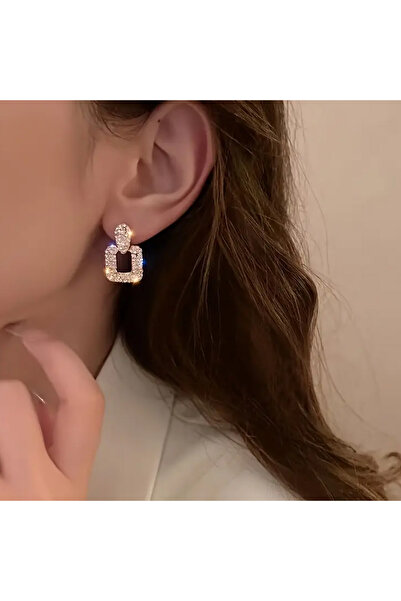 Happy Vibes أقراط نسائية من الفولاذ المقاوم للحساسية مع حجر مضمون