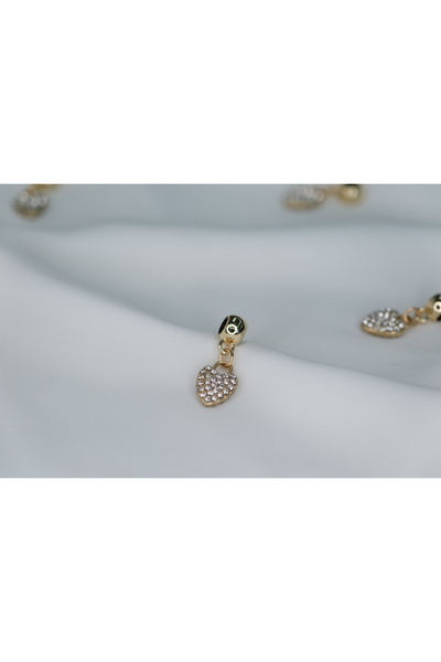 CYB STUDİO سحر من الفولاذ المقاوم للصدأ بتصميم قلب مرصع بالأحجار