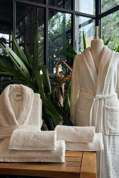 Elart Vals Bornoz Aile Seti 6 Parça Krem