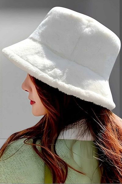 Uniquetrenders Women's Plush Bucket Hat