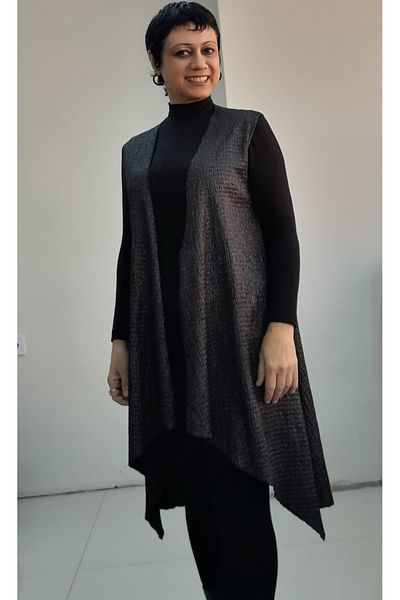 Mertcan Butik Black Jacquard Light Glossy Asymmetrical Loose Knitted Vest