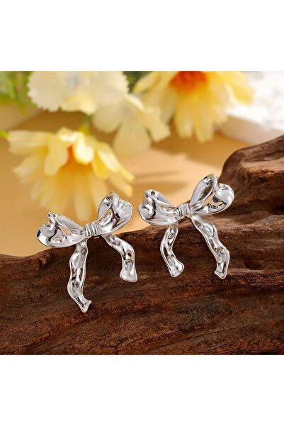 Ervalina Şık Fiyonklu Tasarım Küpe