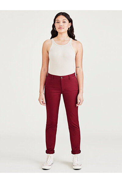 Dockers Weekend Chino Kırmızı Slim Fit Pantolon
