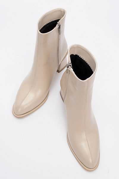 LuviShoes Γυναικείες μπότες με χοντρό τακούνι ALBA Beige Skin