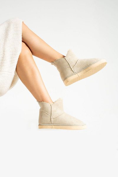 Shakrak Γυναικείες μπότες Clara Beige Shearling μέχρι τον αστράγαλο