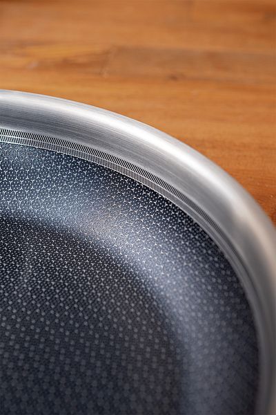 Emsan Pro Tri Ply 28 cm Pan