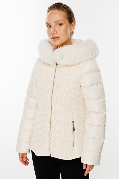 Ekol Önü Desenli Kürk Kapüşonlu Kaban