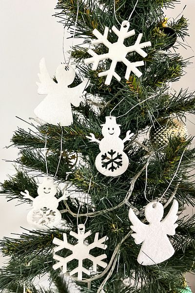 Kuzeylina 6-Piece White Felt Christmas Tree Ornament - Snowman, Snowflake and Angel Figures