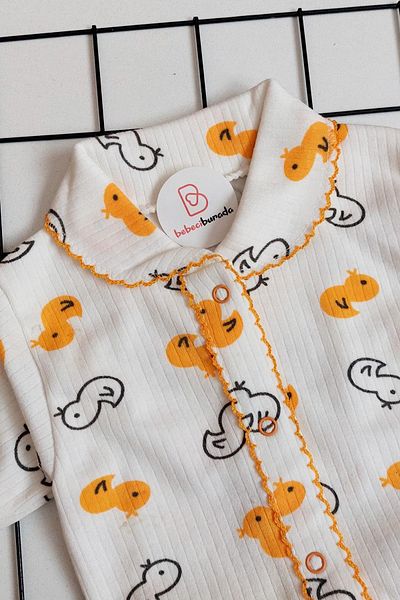 BEBECİBURADA Little Chick Printed Baby Pajama Set with Snaps on the Front
