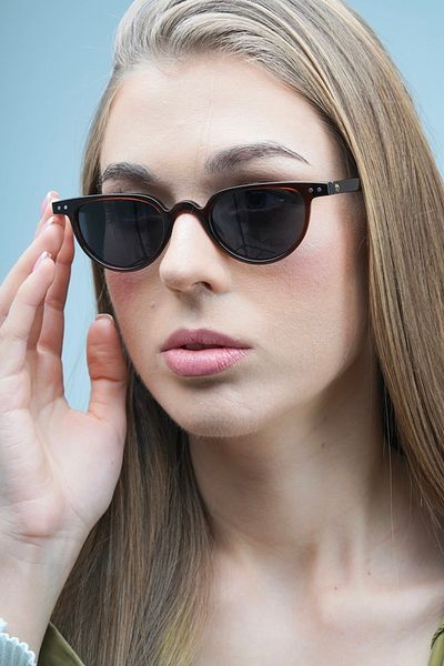 LOOKUP Unisex Women's and Men's Sunglasses - Polarized Glass, Tr90 Shatterproof Handle