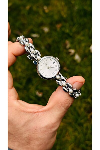 pullmarkt İnci Taneleri Serisi - İnci Görünümünde Taş degaylı Kadın Kol saati