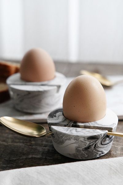 sin istanbul Marble Patterned 2-Piece Egg Holder Set with Spoon Compartments