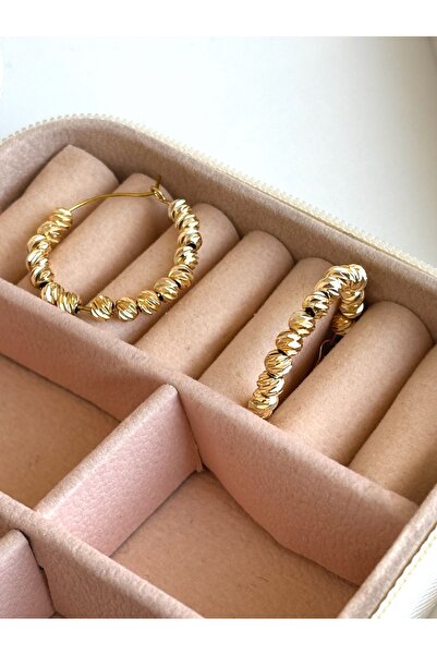 Ressia Dorika Stones Full Gold Color Earrings