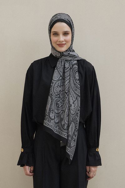 Qef Black Deluxe Shawl Shiny Design
