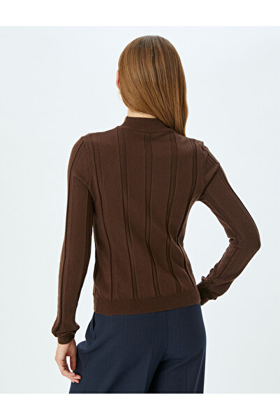 Koton Yumuşak Dokulu Uzun Kollu Dik Yaka Triko Kazak
