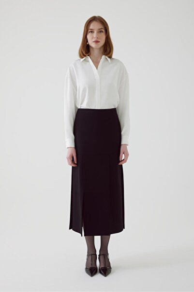 Exquise Black Slit Regular Skirt