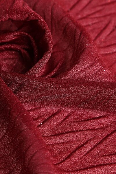 Kumaş Deposu Violet Zikzak Pliseli Kırmızı Simli Tül