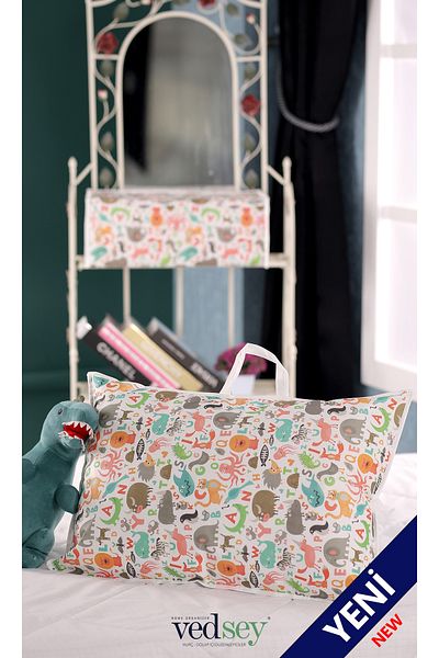 Vedsey 70x50 Cm Pernă cu model de animale și organizator de haine pentru copii - Hurç Cute
