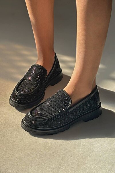 Lizzu Черни дамски мокасини с лъскави каменни детайли - Ежедневни обувки Glisera