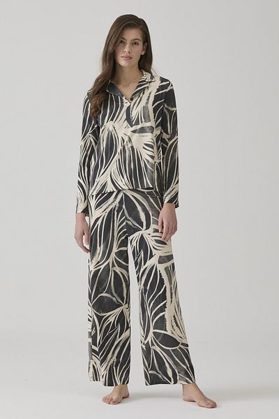 Pamuk & Pamuk Women's Black Patterned Pyjamas Suit