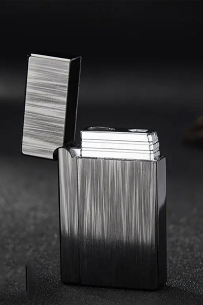 İŞTE BU Kişiye Özel İsimli Gazlı Rüzgar Geçirmez Çakmak Sezen Aksu Şarkı Baskılı