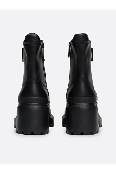 Tommy Hilfiger Kadın Marka Logolu Şık Görünümlü Günlük Kullanıma Uygun Siyah Bot & Bootie En0en02640