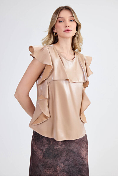 Vitrin Γυαλιστερή μπλούζα με βολάν μανίκια