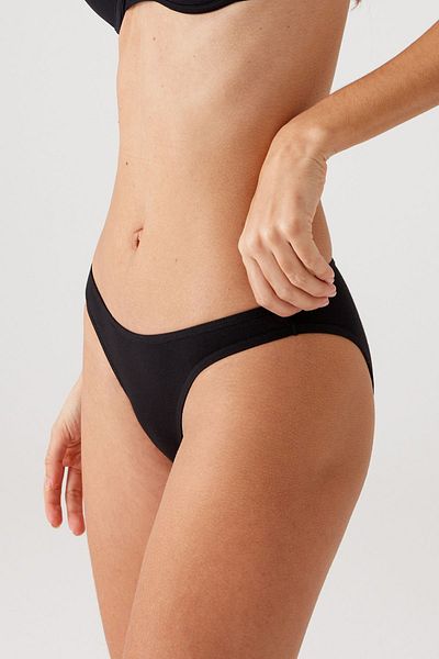 Pierre Cardin Women's 5-Piece Economical Pack Black-dark blue-burgundy-powder-ecru 2055 Basic Brief Cotton Panties