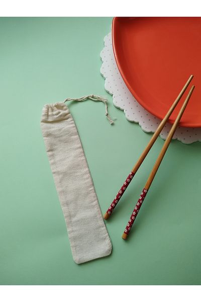 Bezza 2 Pairs Bamboo Chopstick Noodle Sticks and 2 Pcs 25*5 Sizes Hambez Pouch