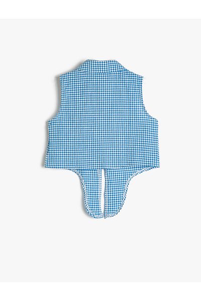 Koton Kurzes, ärmelloses Hemd mit Gingham-Kragen und Taillenschnürung