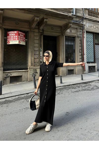 Ecenin Favorileri Μαύρο μακρύ πλεκτό φόρεμα με κουμπί μπροστά