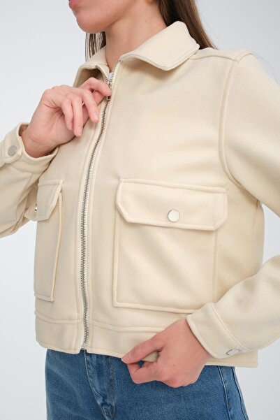 Genel Markalar Kadın Siyah Fermuarlı Ceket - Cepli Kısa Mont