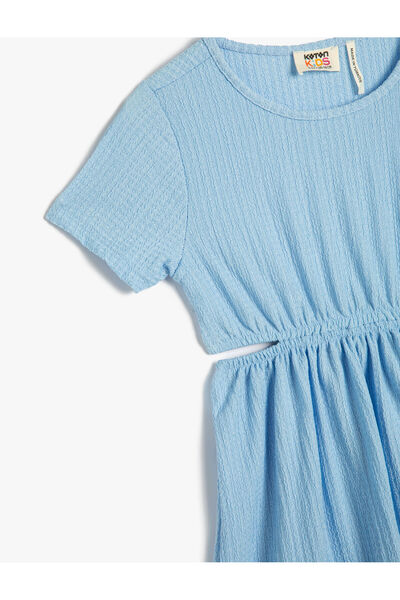 Koton Crew nyakú ablak részletes rövid ujjú ruha