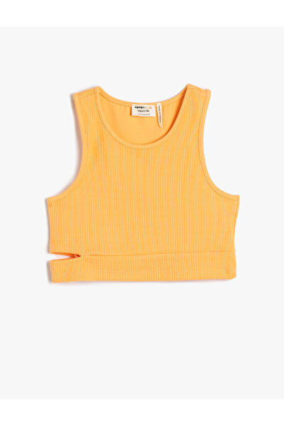 Koton Crop Tank Top Αμάνικο στρογγυλό λαιμό με λεπτομέρεια παραθύρου