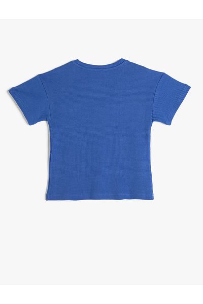 Koton Tricou cu mânecă scurtă, imprimat cu skateboard, decolteu, bumbac texturat
