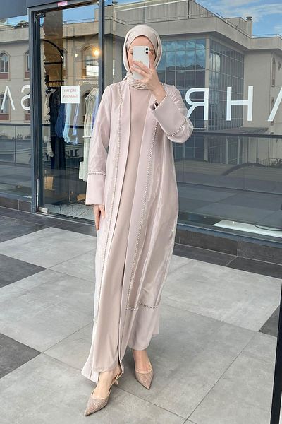Sahraa Beige Organza Set Abaya