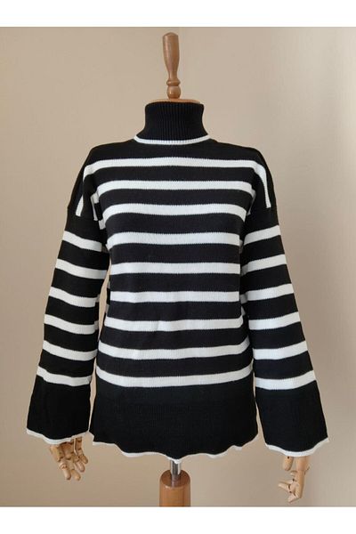 Butik Pulover supradimensionat cu dungi negre pentru femei, cu fante laterale