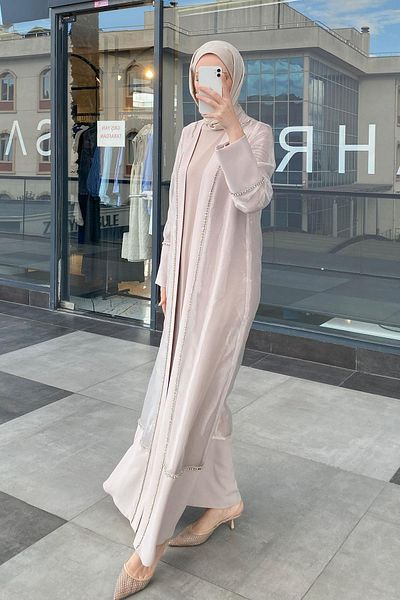 Sahraa Beige Organza Set Abaya