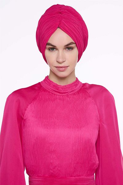 miha Hicran Önal Fuchsia Cross Tie Bonnet