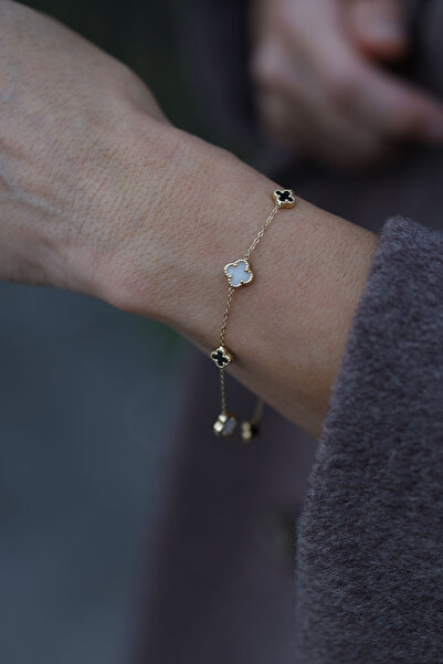 Yenigün Kuyumculuk 14 Ayar Altın Siyah Beyaz Yonca Dizisi Bileklik