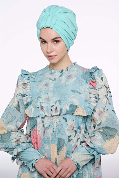 miha Hicran Önal Turquoise Short Handle Bonnet Design