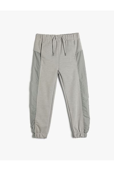 Koton Pantaloni de sport Jogger de bază cu talie cravată și detaliu din material parașuta